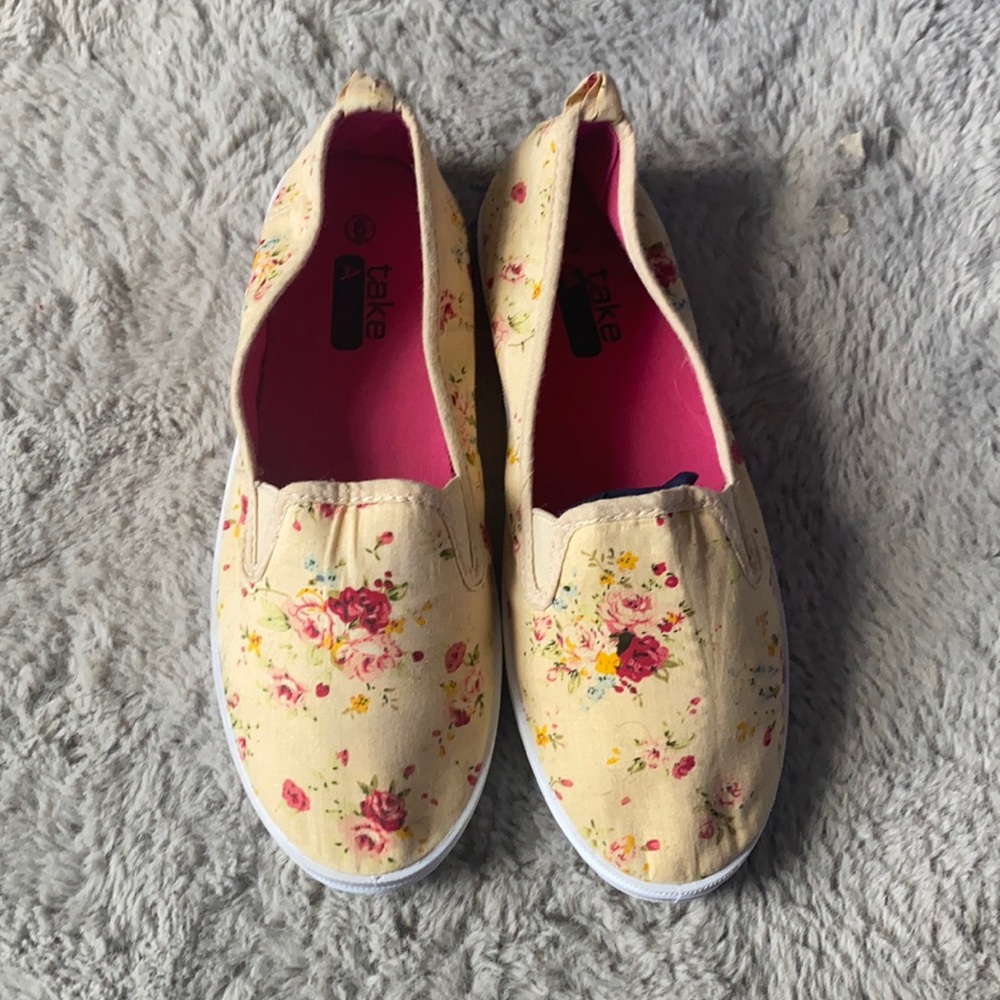 Dress shoes